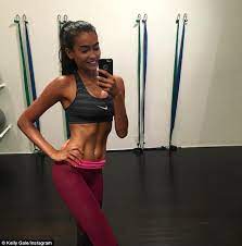 Gale is known globally for her work for victoria's secret, the sports illustrated swimsuit issue, and playboy, as well as being featured in the music video of duele el corazón by enrique iglesias Kelly Gale Flaunts Her Toned Tummy In Post Workout Selfie After Killer A And Abs Session Daily Mail Online