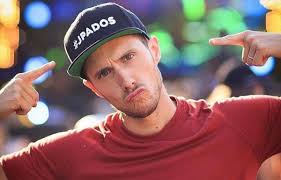 Ludovic V. et Jennifer de L'Amour est dans le pré attendent leur troisième  enfant!