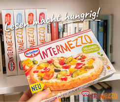 Wir schneiden die tiefgekühlte pizza mit einem messer in der mitte durch. Dr Oetker Pizza De A Twitter Lifehack Fur Die Heimbibliothek Leere Intermezzo Schachteln Machen Sich Gut Im Regal Und Lassen Einen Kluk Wirken Tagderbibliotheken Https T Co Vs3mvowh7g
