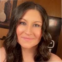 Marissa Hartmann's Instagram, Twitter & Facebook