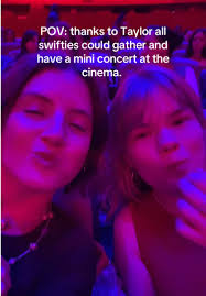 The best time ever! 🥹🫶 #taylorswift #swifties #swifttok  #thelifeofashowgirl @Taylor Swift @Taylor Nation @sophx