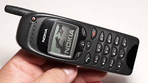 Nokia 6130. Капсула времени 1998 года ...