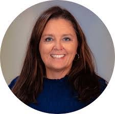 Cara Bowen's Instagram, Twitter & Facebook