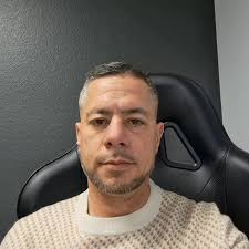 Audi Enthusiast Shares Afternoon Drive and Home Decor Update