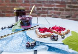Marmelade Aus Schwarze Johannisbeere Und Tonakbohne Das Ist Eine Ganz Besondere Marmelade Schwarze Johannisbeere Johannisbeeren Marmelade