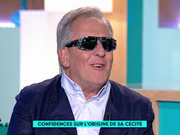 VIDEO. "Ils m'ont cassé les yeux, mais ils m'ont surtout donné la vie" :  Gilbert Montagné raconte sa cécité