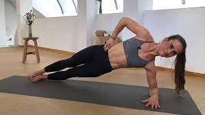 Zunächst einmal solltest du dir folgendes hinter die ohren schreiben: Sixpack Zu Hause Trainieren Intensives Bauch Workout Fur Einen Starken Core Fit For Fun