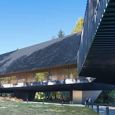 Audain Art Museum In Whistler Britishcolumbia Designed By Patkauarchitects Photos James Dow Patk Architecture De Facade Paysages Magnifiques Architecture