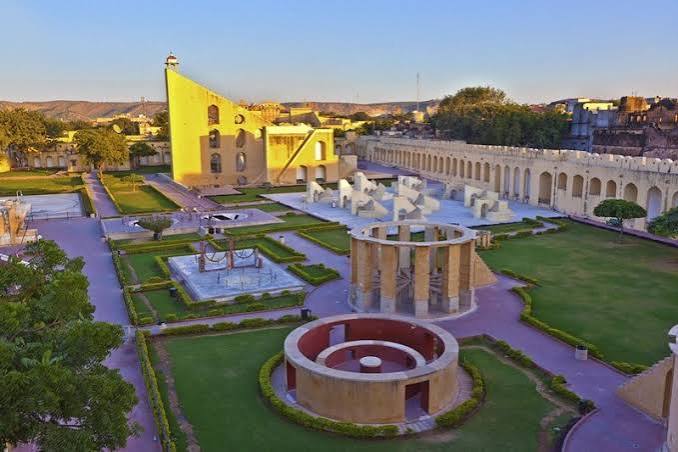 Jantar Mantar (Jaipur) Image 1