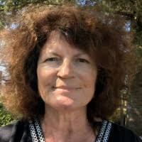 90+ "Andreu" profiles