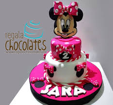 Bizcocho De Mickey Mouse De Una Libra Y Media Torta Minnie Mouse V4 Jpg 800 745 Tortas De Cumpleanos De Minnie Mouse Torta Minnie