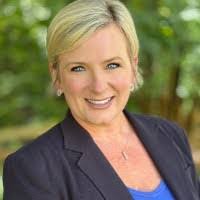 Rebekah Tate's Instagram, Twitter & Facebook