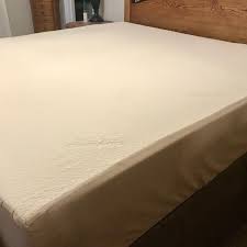 Unlike other mattress toppers, ours is three inches thick and more durable than ordinary memory foam. Find More Reduced King Size Tempur Pedic Rhapsody Firm Mattress 20 Yr Warranty Non Smokers No Pets 5 1 2 Yrs Old No Stains Dips Or Rips For Sale At Up To 90 Off
