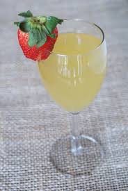 Craving champagne, but not the alcohol that's in it? Mock Champagne Punch Recipe