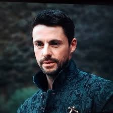 Jackie Macleod's Instagram, Twitter & Facebook