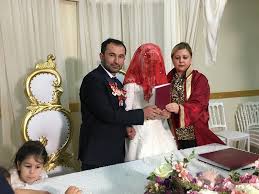 Ümit özdağ'ın ileri sürdüğü iddialar ve bu kapsamda yaşanan gelişmeler üzerine dün kendisini aradım ve ne düşündüğünü sordum. Ulku Olcay Ile Kemal Sandikcioglu Evlendi Ahsen Okyar