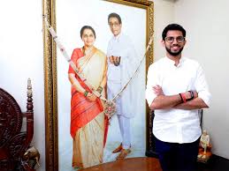 Uddhav thackeray was born on 27 july 1960 as the youngest of politician bal thackeray and his wife meena thackeray's while elder son aditya is the president of the yuva sena, younger son tejas. Aaditya Thackeray Conspiracy To Link Aaditya Thackeray To Sushant Singh Rajput Death Case Shiv Sena The Economic Times
