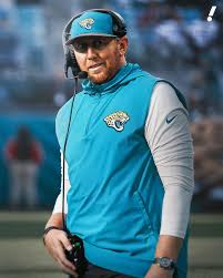 BREAKING: Liam Coen is 𝒇𝒊𝒏𝒂𝒍𝒍𝒚 the Jaguars' new head coach, per  @rapsheet.