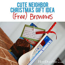Why should cookies get all the decorating love during the holiday season? 29 Neighbor Christmas Gift Ideas Free Brownies