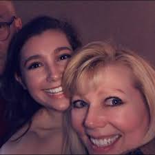 Veronica Johns (@VeronicaJohns)