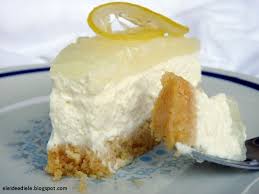 A piacere potete sostituire uno di questi due ingredienti con delle porzioni di. Cheesecake Al Limone Con Ricotta E Yogurt Greco Senza Cottura Senza Gelatina Cheesecake Al Limone Dolci Idee Cheesecake