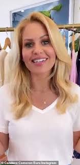 Candace cameron is looking magnificent with this fun and casual hairstyle. Candace Cameron Bure Reveals Son Lev 21 Called Off His Engagement To Taylor Hutchison Daily Mail Online
