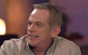 Garou vivement critiqué après une remarque controversée sur Camille de Star  Académie