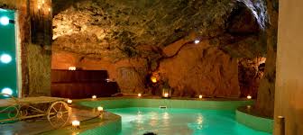 SPA IN ESCLUSIVA IN GROTTA