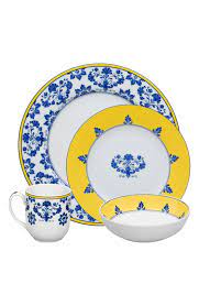 Black and white dinnerware sets by corelle. 15 Best Dinnerware Sets For 2021 The Most Elegant Plates For Your Home
