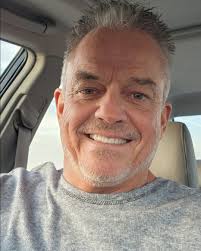 Sloan Mallory Danielle Alyssa @sloanewil @mallory_rock @selover.danielle  @alyssanichhols @iowabridalshow #midwest #model @midwestmodelagency #iowa  #desmoines @staceysbridal