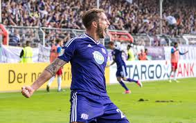 Vor dem duell gegen den hsv macht vfl.de den faktencheck. Vfl Triumph Gegen Den Hsv Hatte Mit Dem Sieg Gerechnet Liga3 Online De
