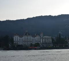 Se cerchi hotel a stresa e vuoi passare le tue vacanze sul lago maggiore, scopri i servizi di stresaonline per trovare un confortevole hotel per te tutto questo puoi trovarlo a stresa, alle pendici del monte mottarone ! Stresa Lago Maggiore Mostlyeurope