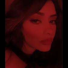 Regina Sandoval's Instagram, Twitter & Facebook