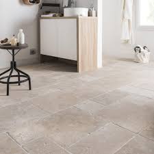 Travertin Sol Et Mur Intenso Effet Pierre Beige Travertin L 40 6 X L 61 Cm Carrelage Interieur Carrelage Travertin Travertin