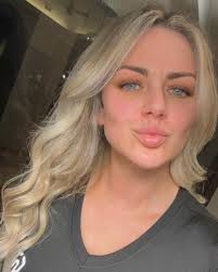 Danielle Garner (@dmobbsxo) • Instagram photos and videos