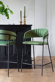 Curved Back Velvet Bar Stool In Moss Green Bar Stools Green Bar Stools Kitchen Breakfast Bar Stools