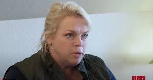 Hi! I'm new to this group. I recently joined because I'm so addicted to  these people. Lol.