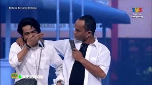 Check spelling or type a new query. Nh On Twitter Persembahan Sharif Zero Dan Ayie Floor 88 Di Bbb 2019 Bbb2019 Ayiefloor88 Shariffzero Tekan Sini Https T Co 6bvxkghok3 Https T Co Zexiiobfdl Twitter