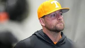 Tennessee baseball coach joins San Francisco Giants