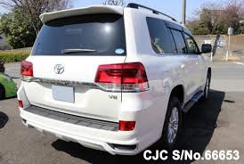 Save $6,300 on a 2018 toyota land cruiser near you. Toyota Land Cruiser White Automatic 2018 4 6l Petrol Back View Cars For Diplomats