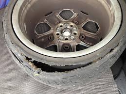 Die achsvermessung (atu) hat nichts ergeben. Reifen Schief Abgefahren Reifen Felgen Mondeo Mk4 Community