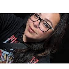 Marisa Cali's Instagram, Twitter & Facebook