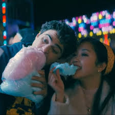 Lara jean and peter are still going strong and have a plan for college: To All The Boys 2 Review We Still Love Lara Jean Peter Kavinsky But Where S The Magic And Chemistry Pinkvilla