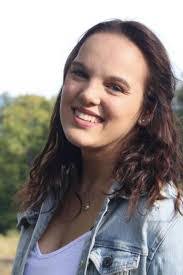 Anna Murphy's Instagram, Twitter & Facebook