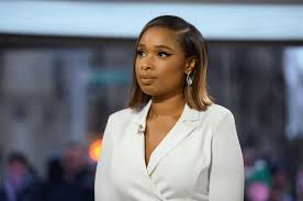 Maybe you would like to learn more about one of these? American Idol Alum Jennifer Hudson Shows Off Long Nails Pink Outfit With Plunging Neckline