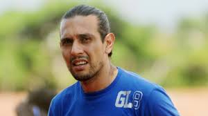 The uia proposed not to pay the salary to employees who do not want to be vaccinated and do not return to work. Gustavo Lopez