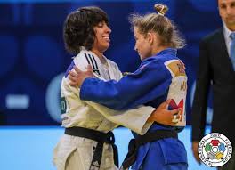 La peque cayó en el repechaje y se despidió de los juegos olímpicos tras ganar oro en río y bronce en beijing. Judoinside Com On Twitter Paula Pareto On Fire For Argentina Https T Co Lbgds8gd4b Judocancun2018 Catarina Costa Mingles In The Top