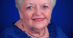 Kimberly Shomo's Instagram, Twitter & Facebook