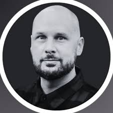 Need your assistance... Looking for an SMB Sales first line leader whose  territory would be East, Central, or West. We're really early in the  process (no JD posted) so I want to