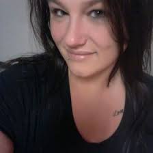 Tina Vanhoose's Instagram, Twitter & Facebook